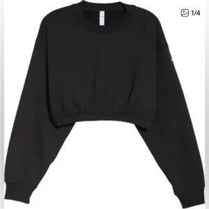 ALO Yoga Black Cropped Crewneck Sweatshirt